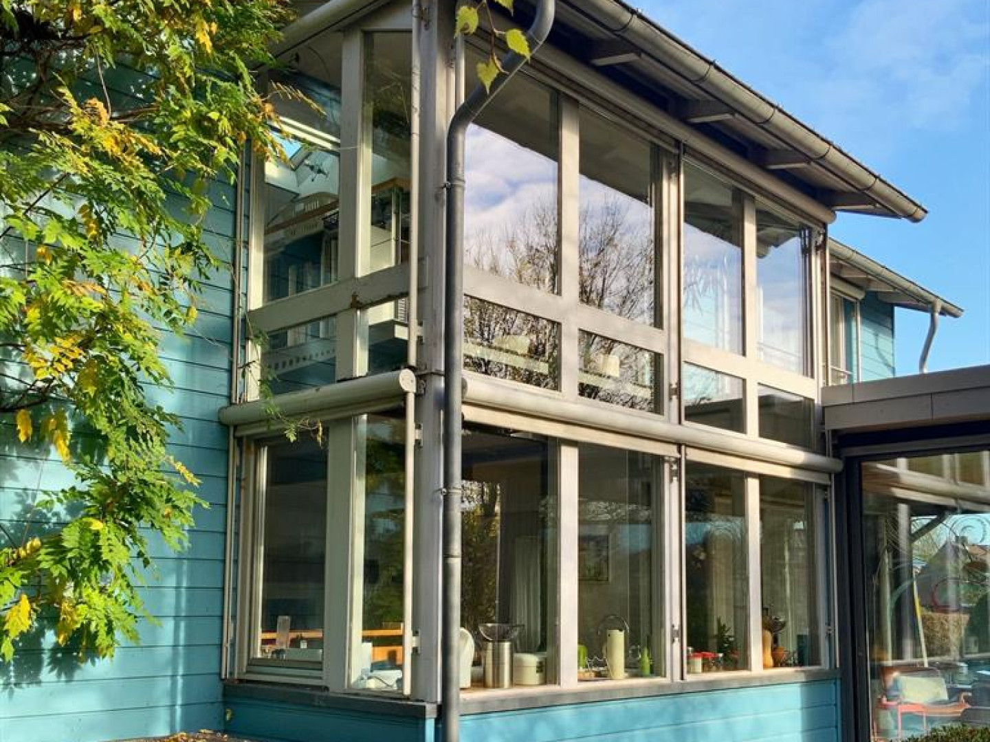 Fensterfront im Küchenbereich in Wolfsburg: Fensterfront Küche vor Sanierung
